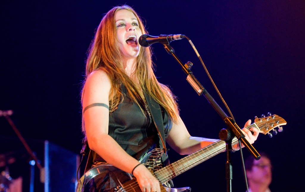 Alanis Morissette 4k Ultra HD Wallpaper alanis morissette 4k ultra hd wallpaper